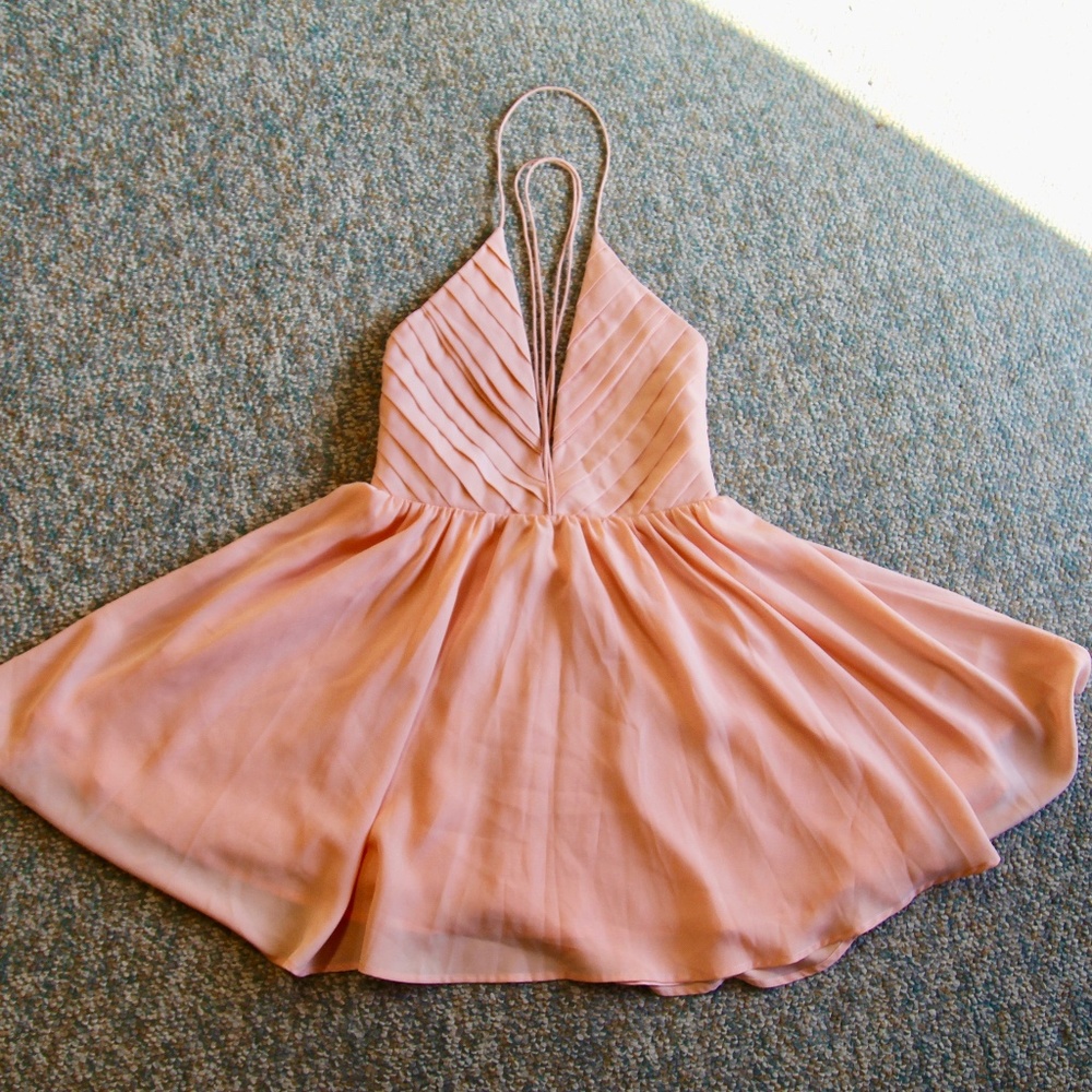 NWOT // KEEPSAKE The Label // Cocktail Dress